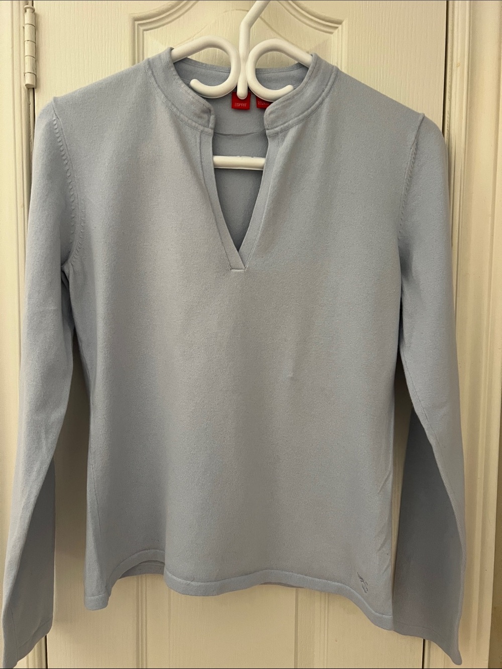 🤩FREE🤩 w/a bundle offer. 💕 Esprit Light Blue Knit Top
